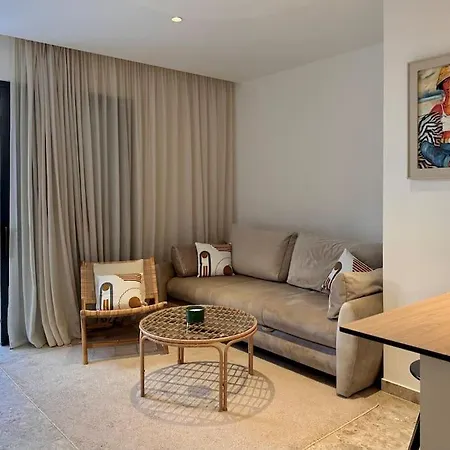Apartment M&k *