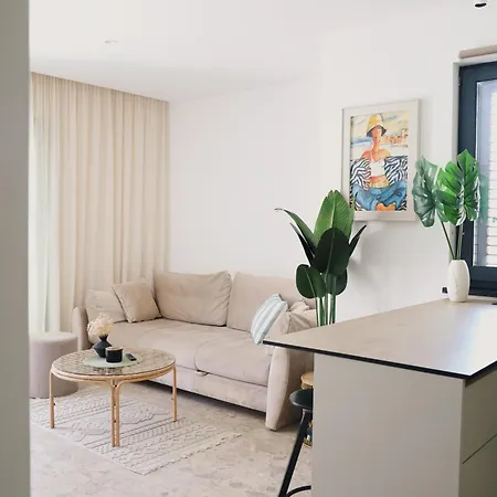 M&k Apartment